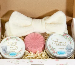 Me to You Tatty Teddy Letterbox Gift Set For Relaxation Includes Candle, Bath Bomb, Eyemask and Pin Badge - Signature Collection